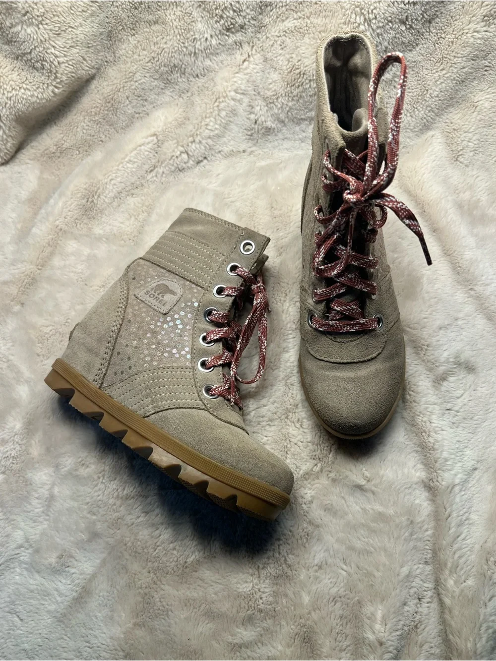 Sorel Girls' Lexie Wedge Boots size 1